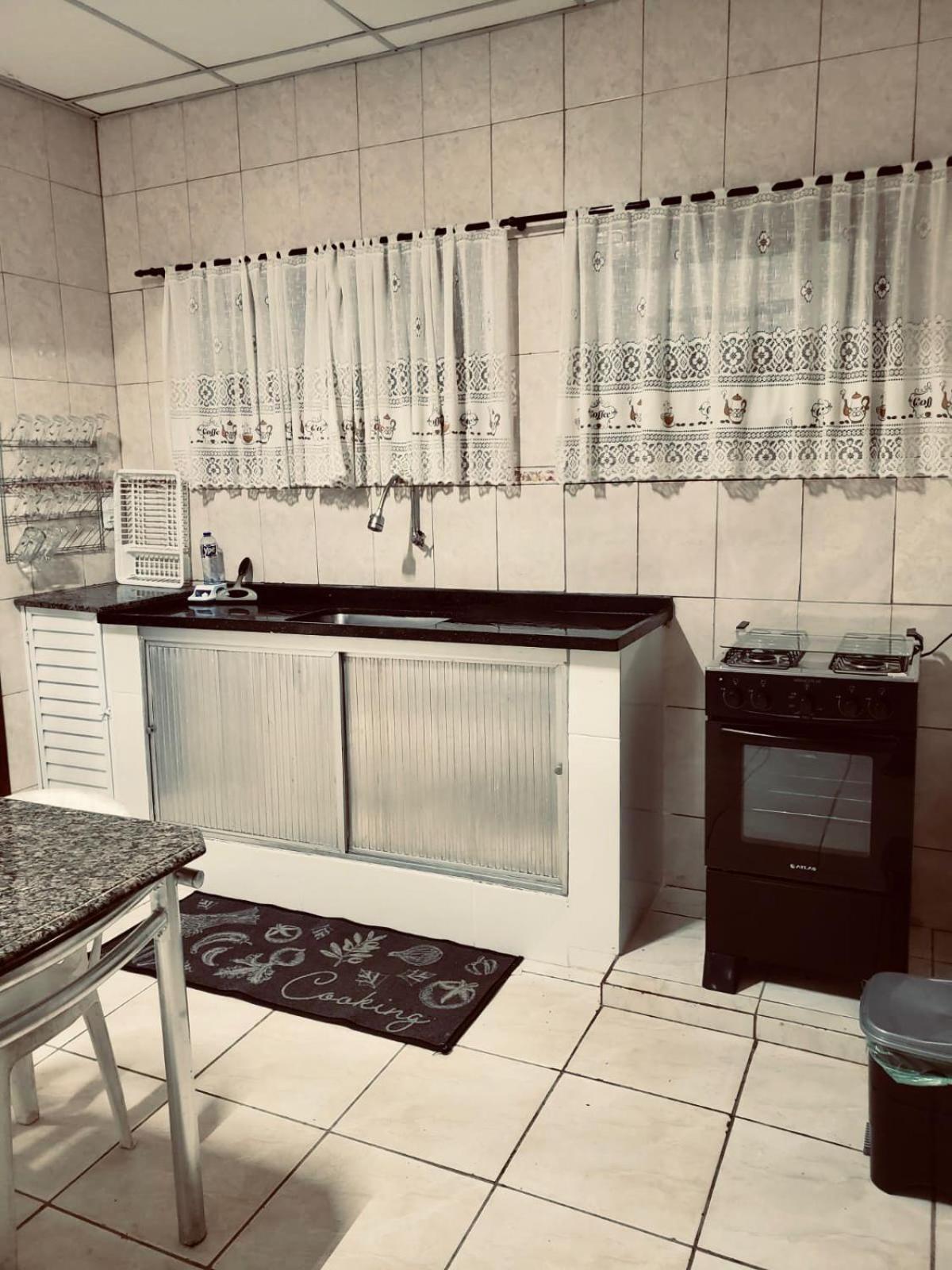 Chacara Charmosa Com Piscina, Campo De Futebol Villa กวาราชินเกตา ภายนอก รูปภาพ