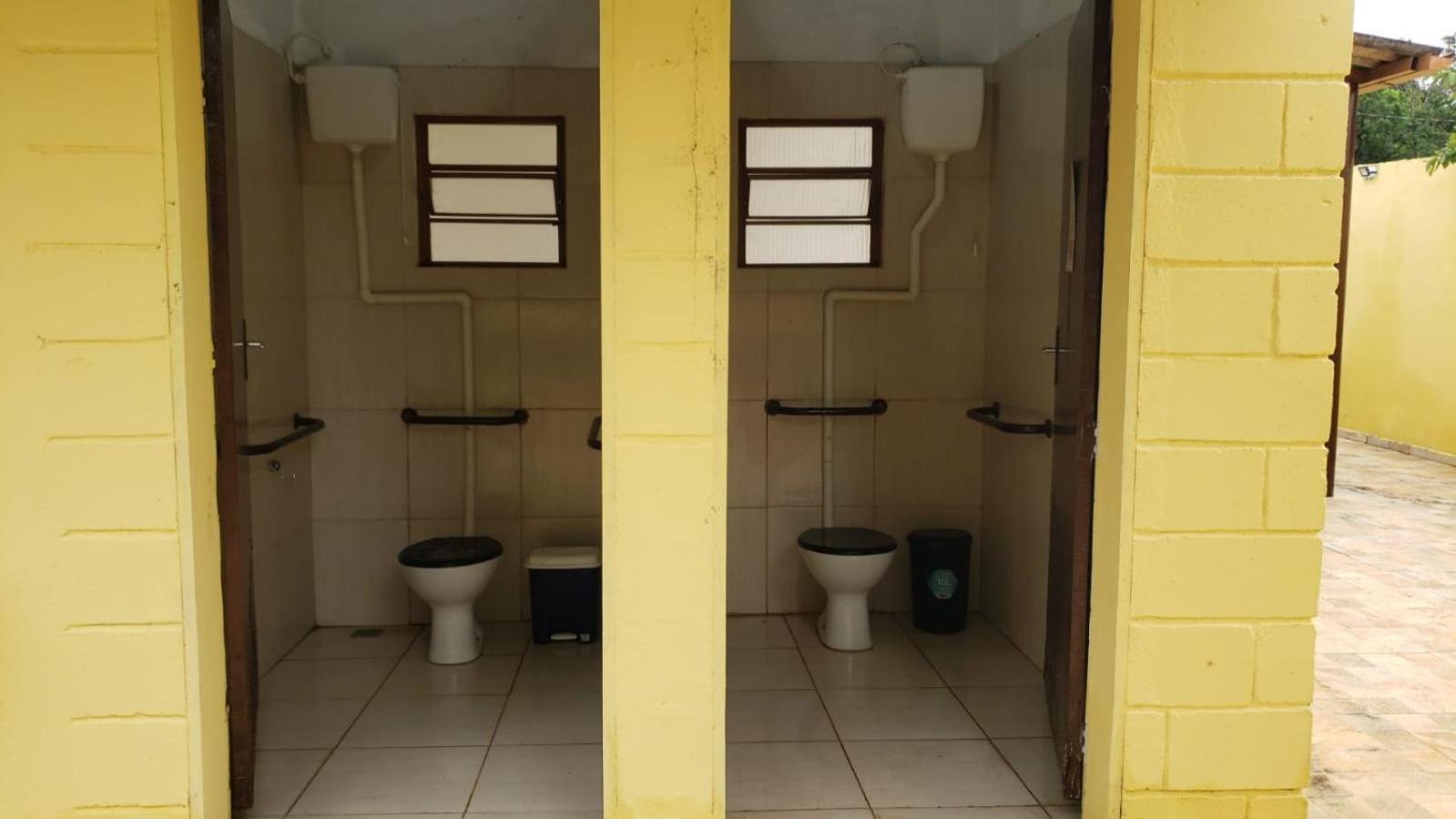 Chacara Charmosa Com Piscina, Campo De Futebol Villa กวาราชินเกตา ภายนอก รูปภาพ