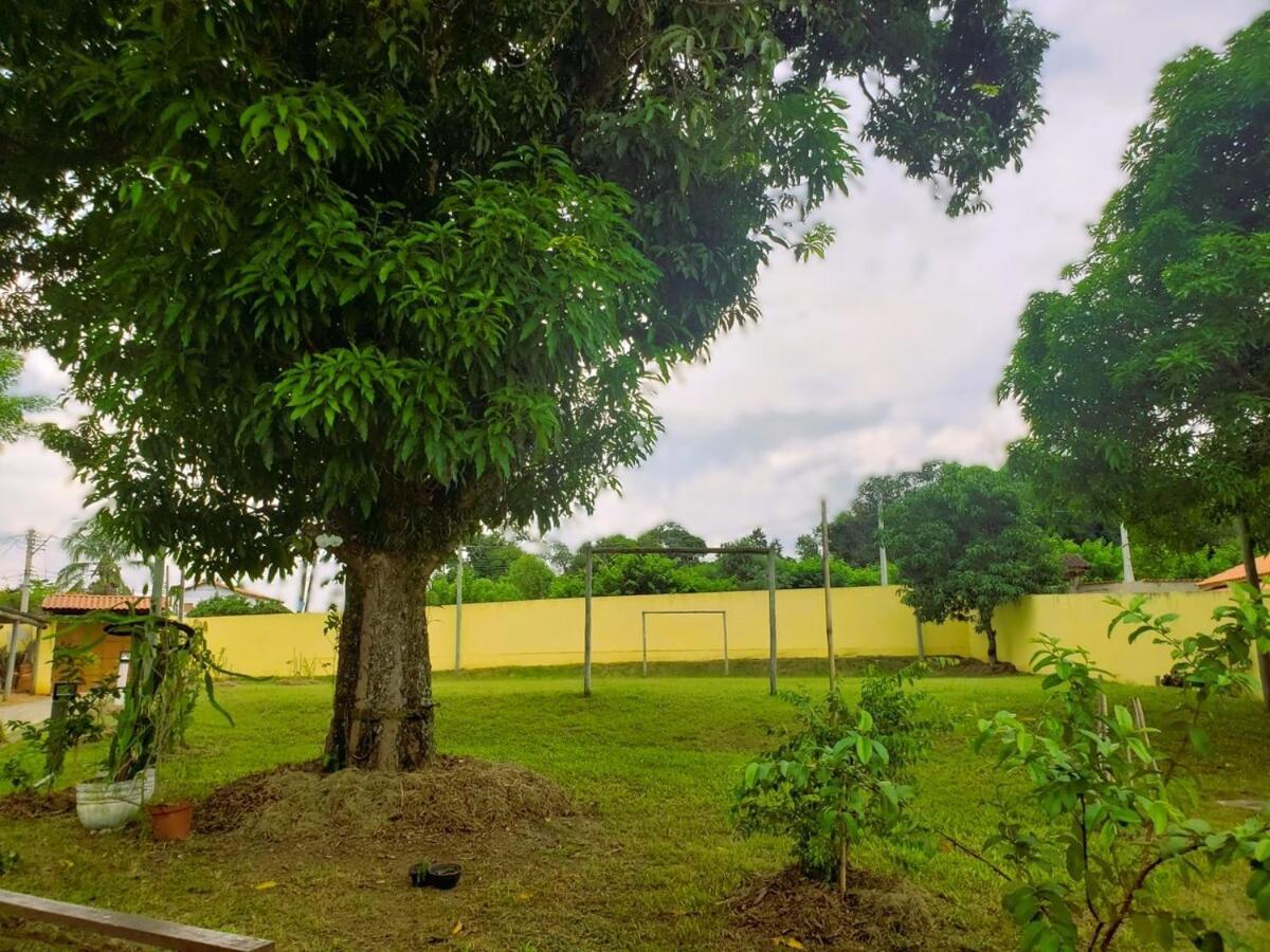 Chacara Charmosa Com Piscina, Campo De Futebol Villa กวาราชินเกตา ภายนอก รูปภาพ