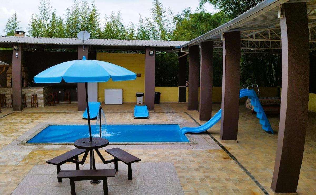 Chacara Charmosa Com Piscina, Campo De Futebol Villa กวาราชินเกตา ภายนอก รูปภาพ