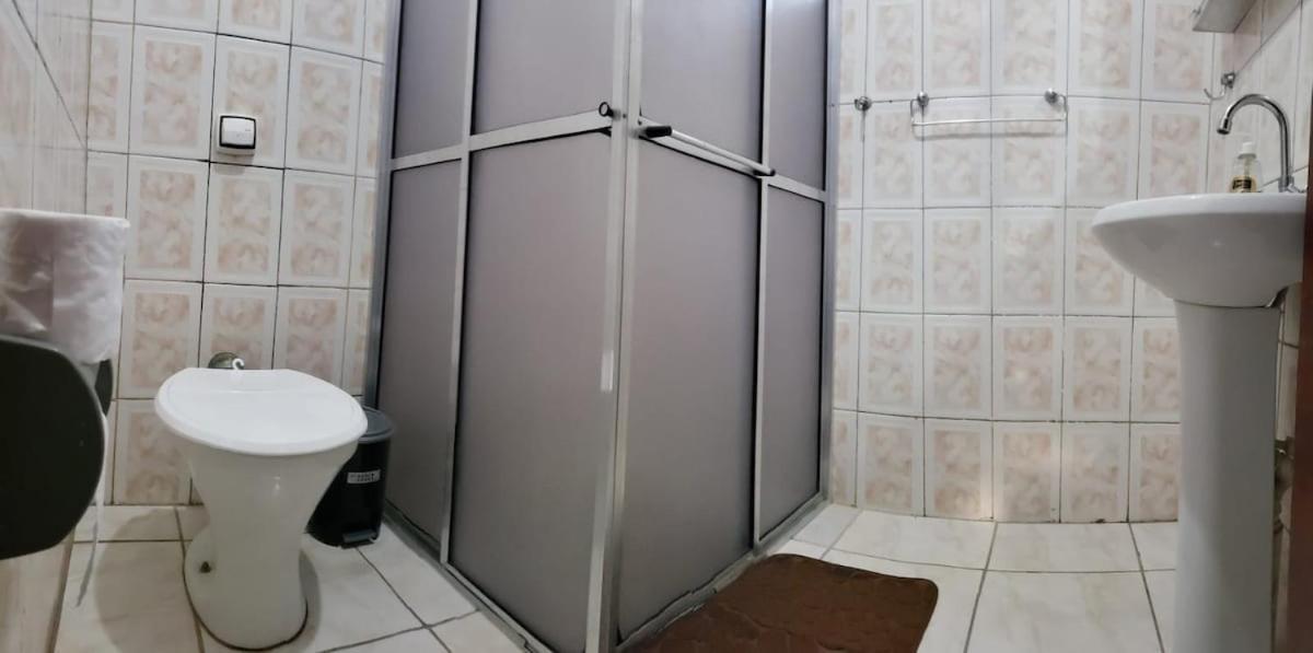 Chacara Charmosa Com Piscina, Campo De Futebol Villa กวาราชินเกตา ภายนอก รูปภาพ