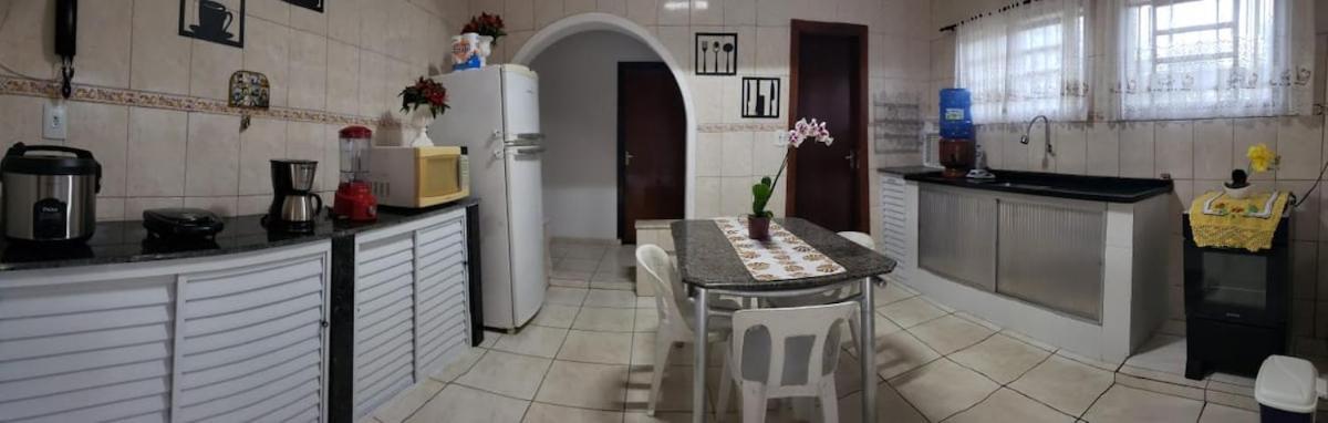 Chacara Charmosa Com Piscina, Campo De Futebol Villa กวาราชินเกตา ภายนอก รูปภาพ